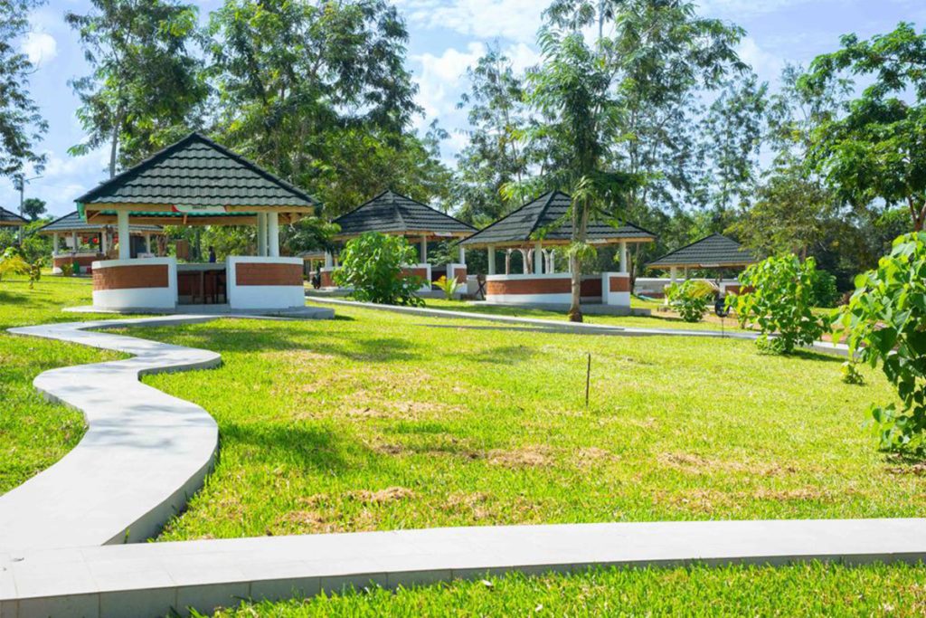 Espace-Touristique-Lihifla-Resort-Brunch-de-la-Paix-à-Kononfla
