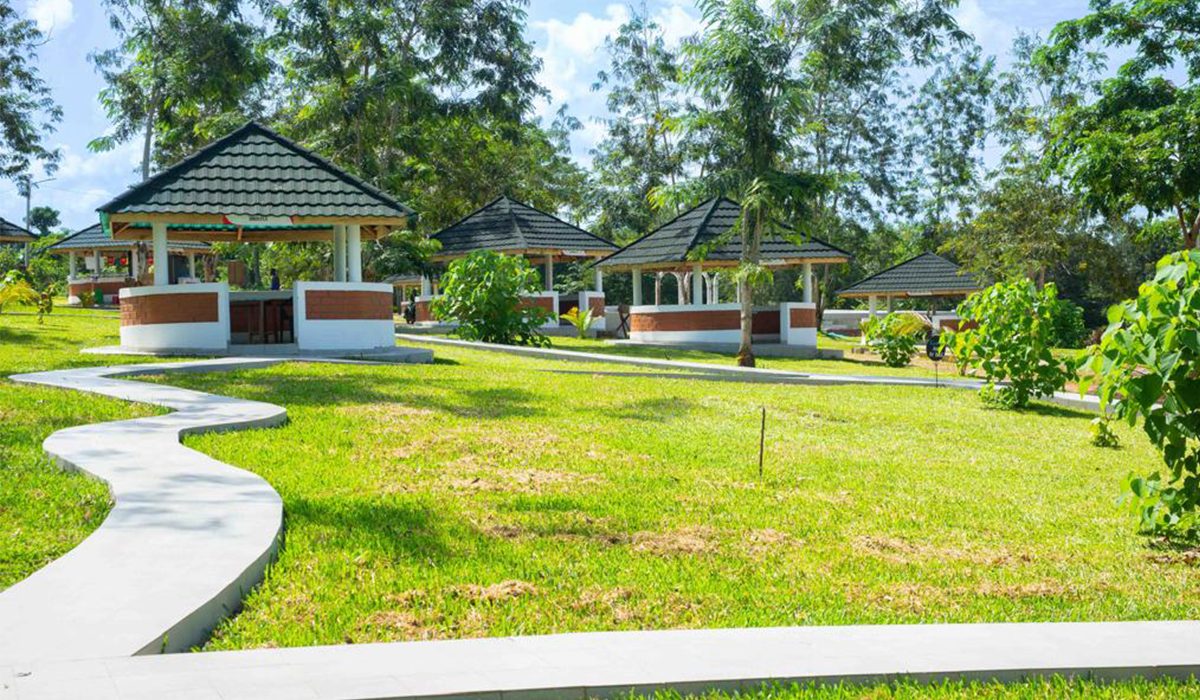 Espace-Touristique-Lihifla-Resort-Brunch-de-la-Paix-à-Kononfla